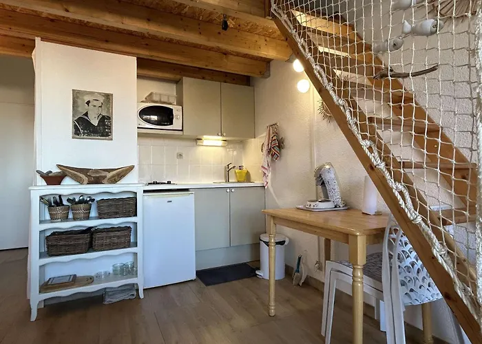 Mezzanine 4 Couchages Sur Bn030-g13 Daire *